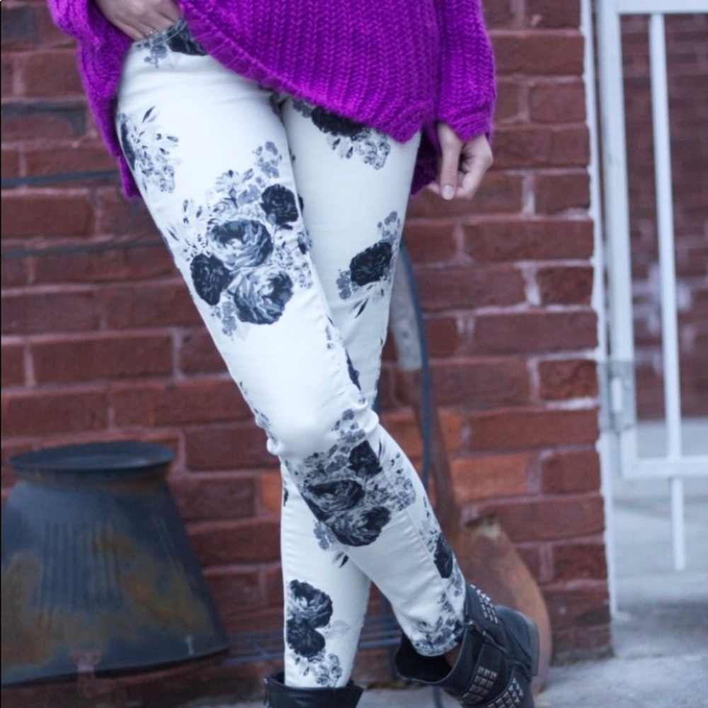 American Eagle Outfitters floral print jeans